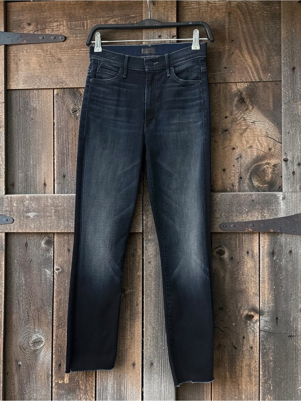 Mother The Rascal High Waist Ankle Snippit Jeans. Dark Wash. Size: 24